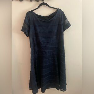 W14 fabulous Navy Lace Dress - Work or Cocktails!